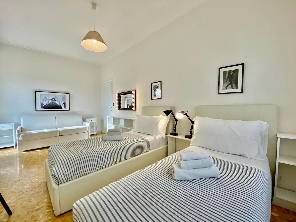 Apartment Elegant Vatican Metro & Golf Rome