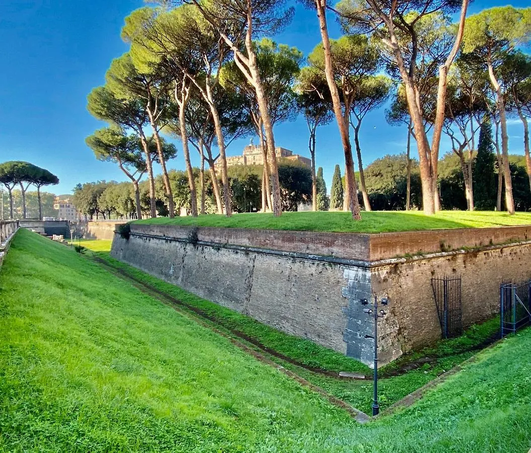 Elegant Vatican Metro & Golf Rome Apartment